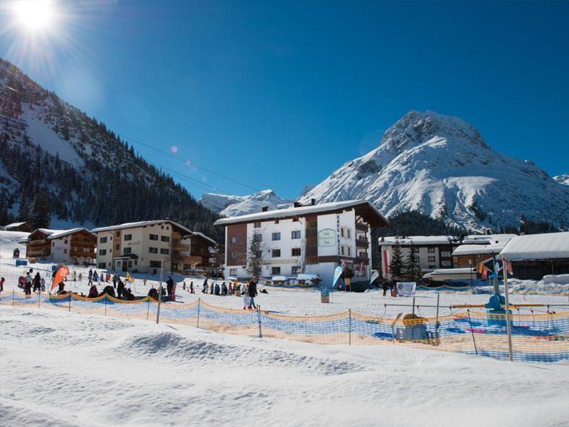 Pension Cafe Fritz Lech am Arlberg Exterior photo