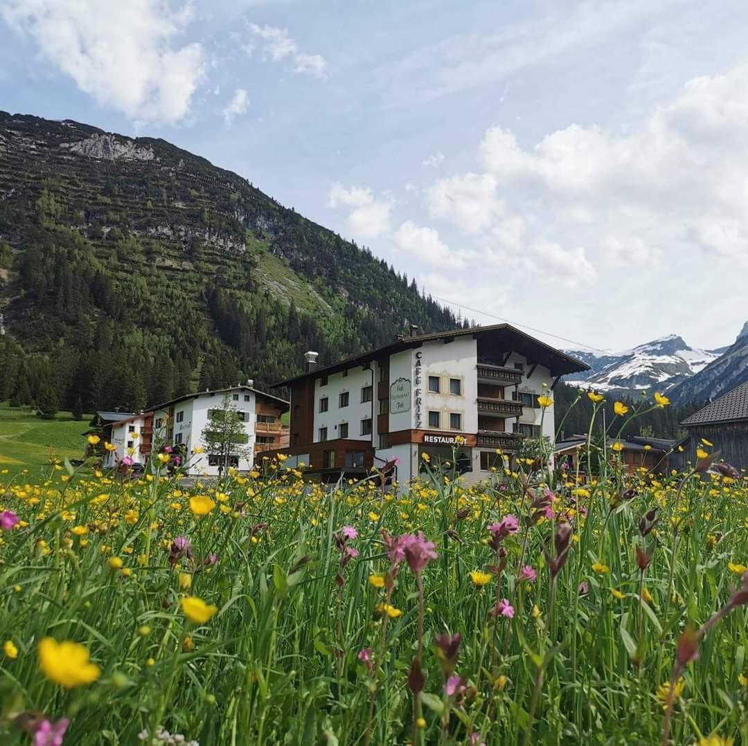 Pension Cafe Fritz Lech am Arlberg Exterior photo